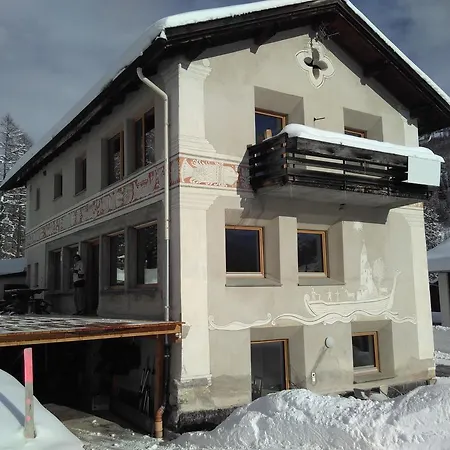 Apartment Scoulina *